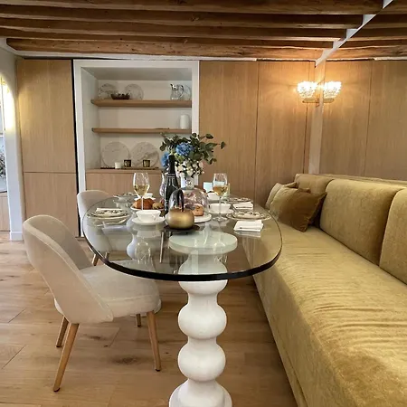 Luxueux Appartement, Avec Terrasse Vue Champs-elysees Paris